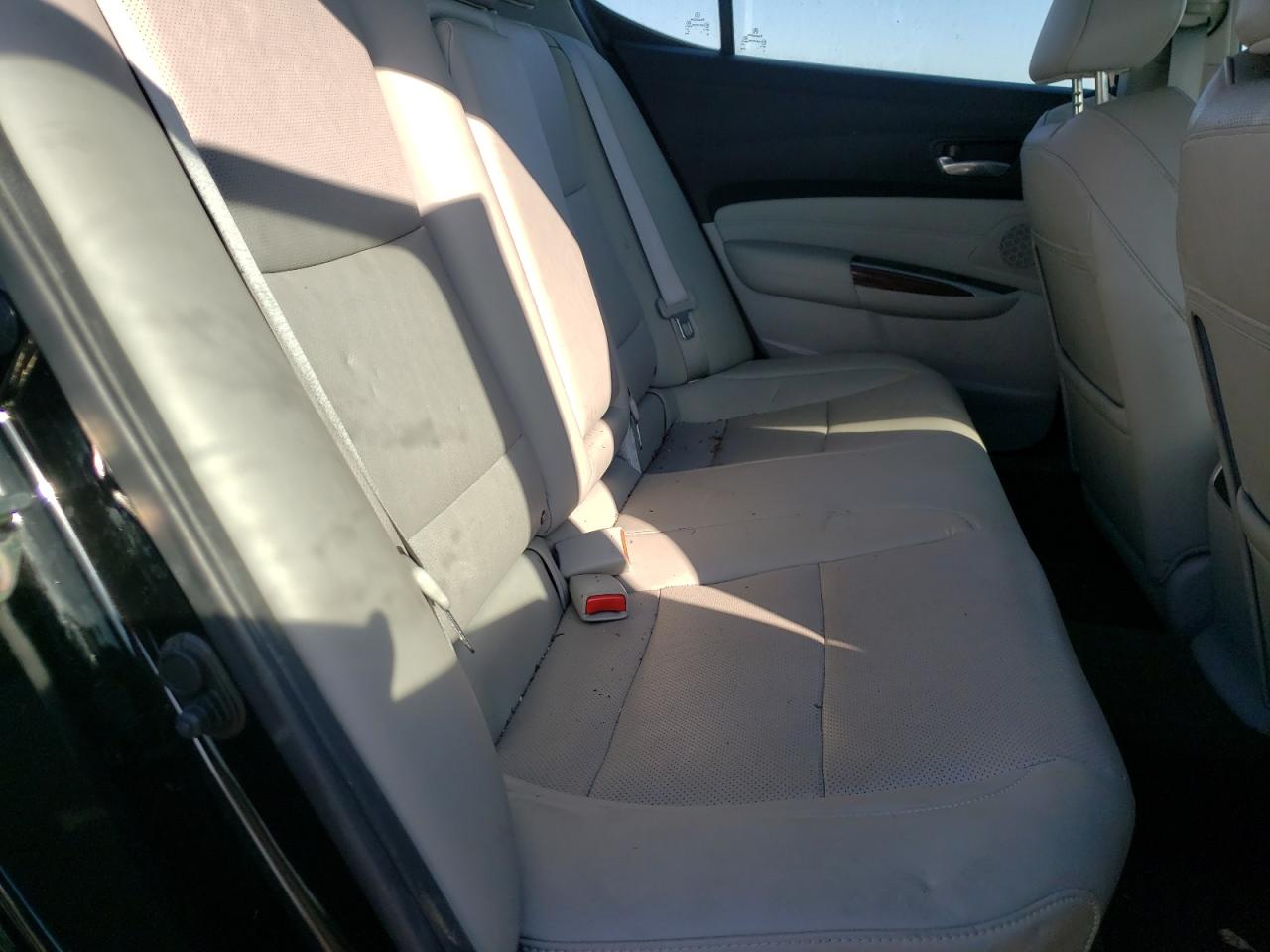 Photo 6 from auction – 2016 ACURA TLX TECH with VIN 19UUB1F51GA013625