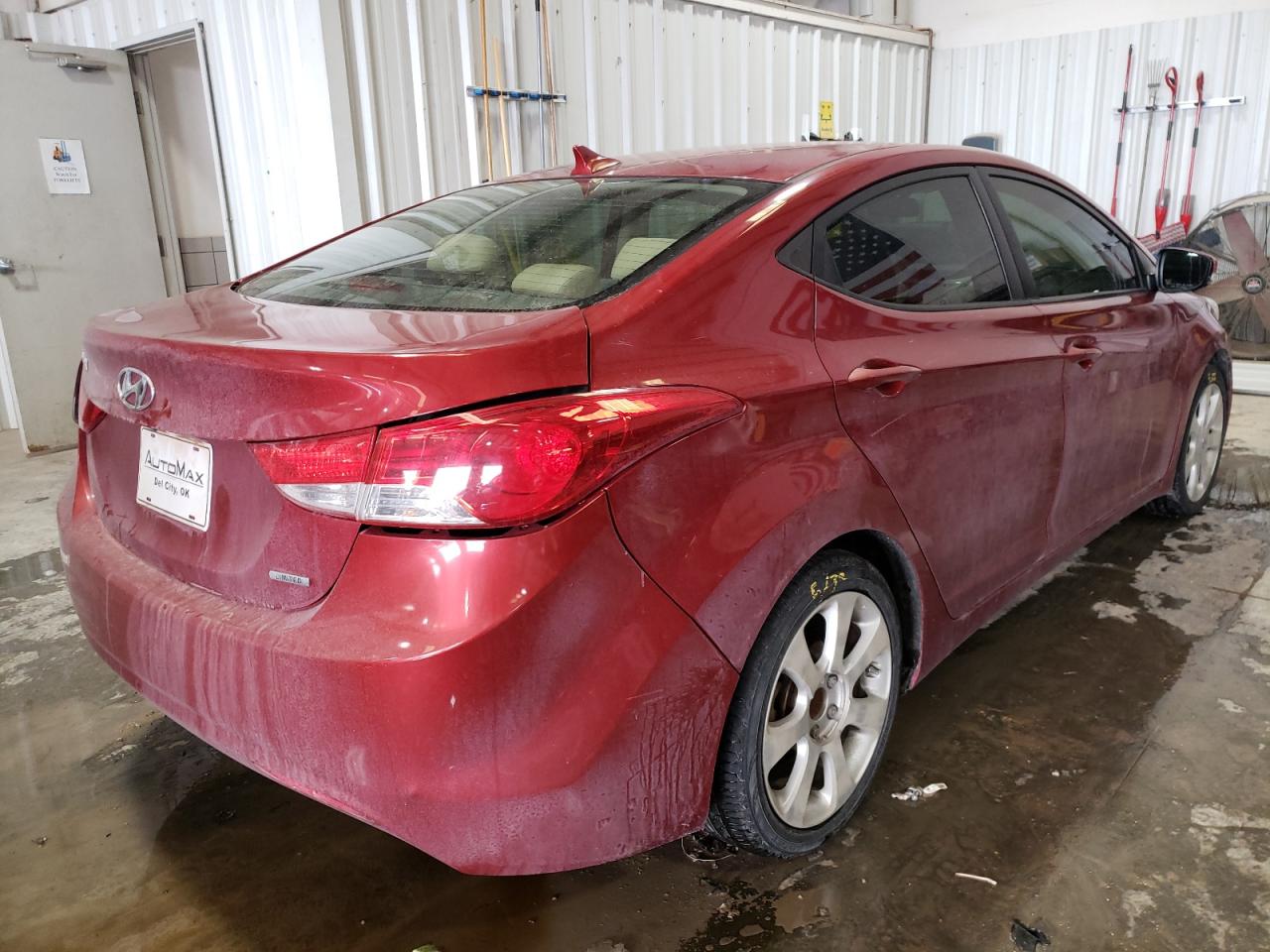 Photo 9 from auction – 2011 HYUNDAI ELANTRA GL with VIN KMHDH4AE9BU149705