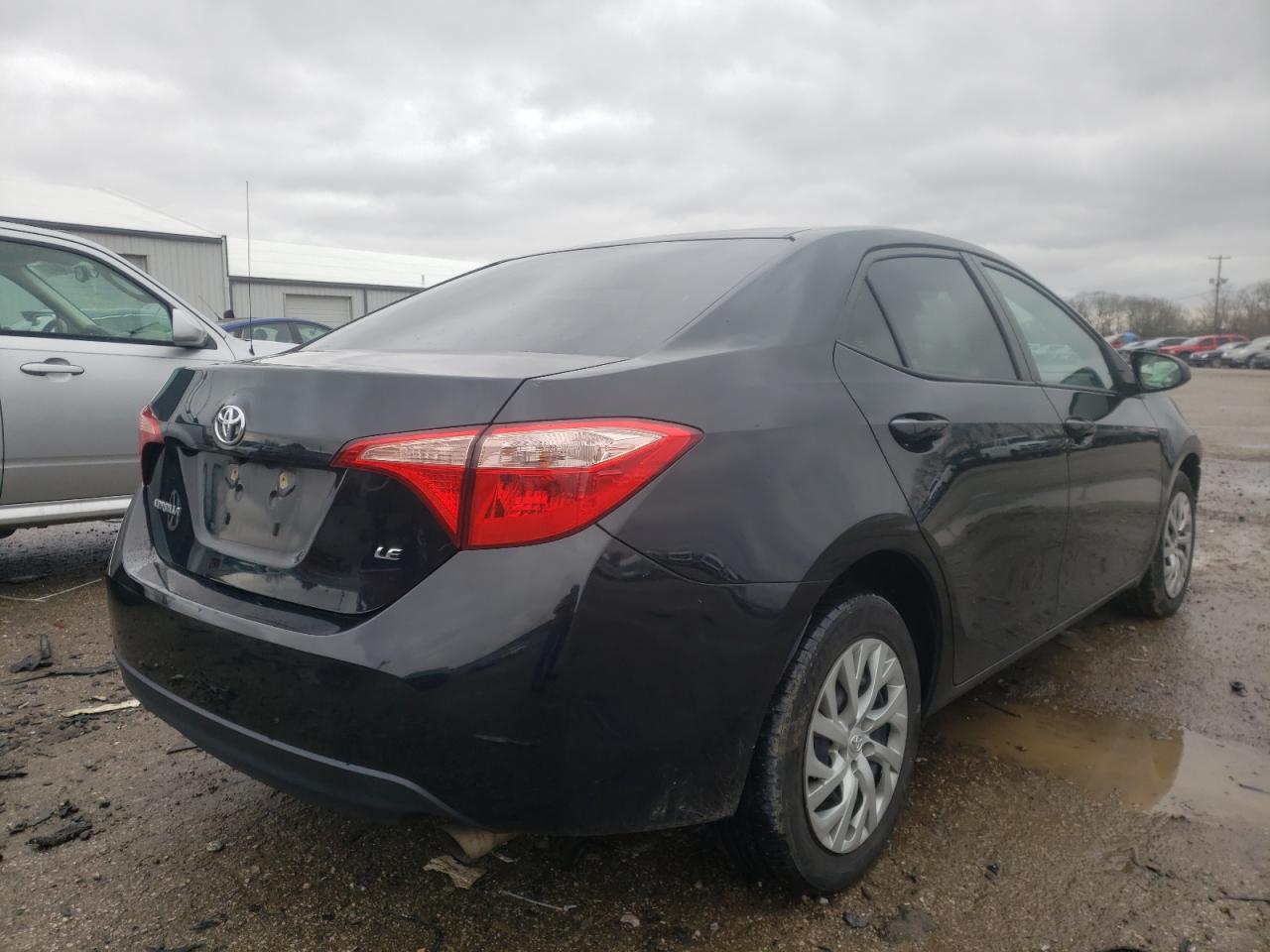 Photo 4 from auction – 2017 TOYOTA COROLLA L with VIN 2T1BURHEXHC837468