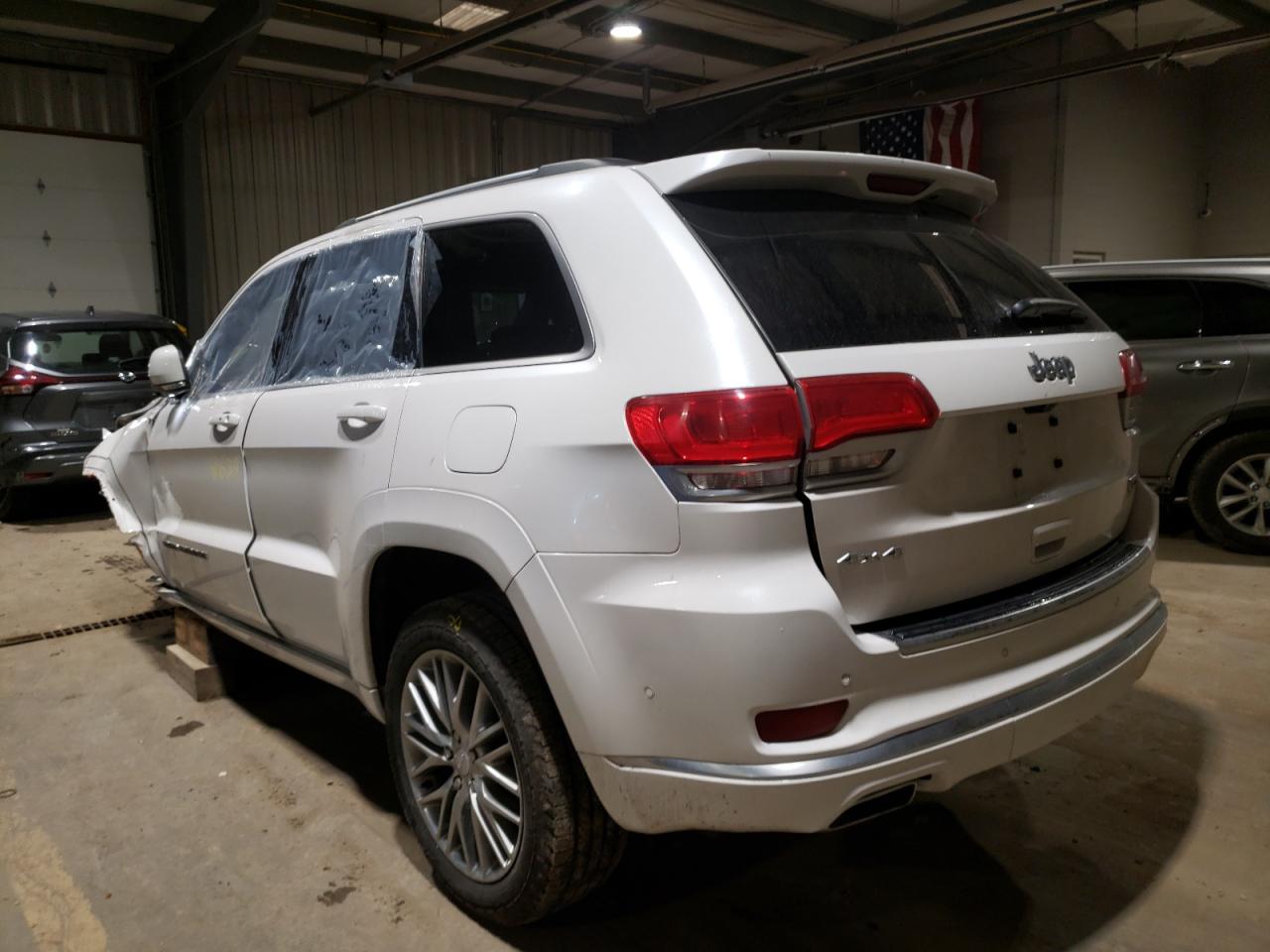 Photo 3 from auction – 2018 JEEP GRAND CHER with VIN 1C4RJFJG4JC296563