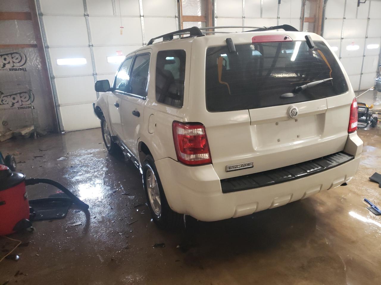 Photo 3 from auction – 2012 FORD ESCAPE XLS with VIN 1FMCU9C72CKA28658