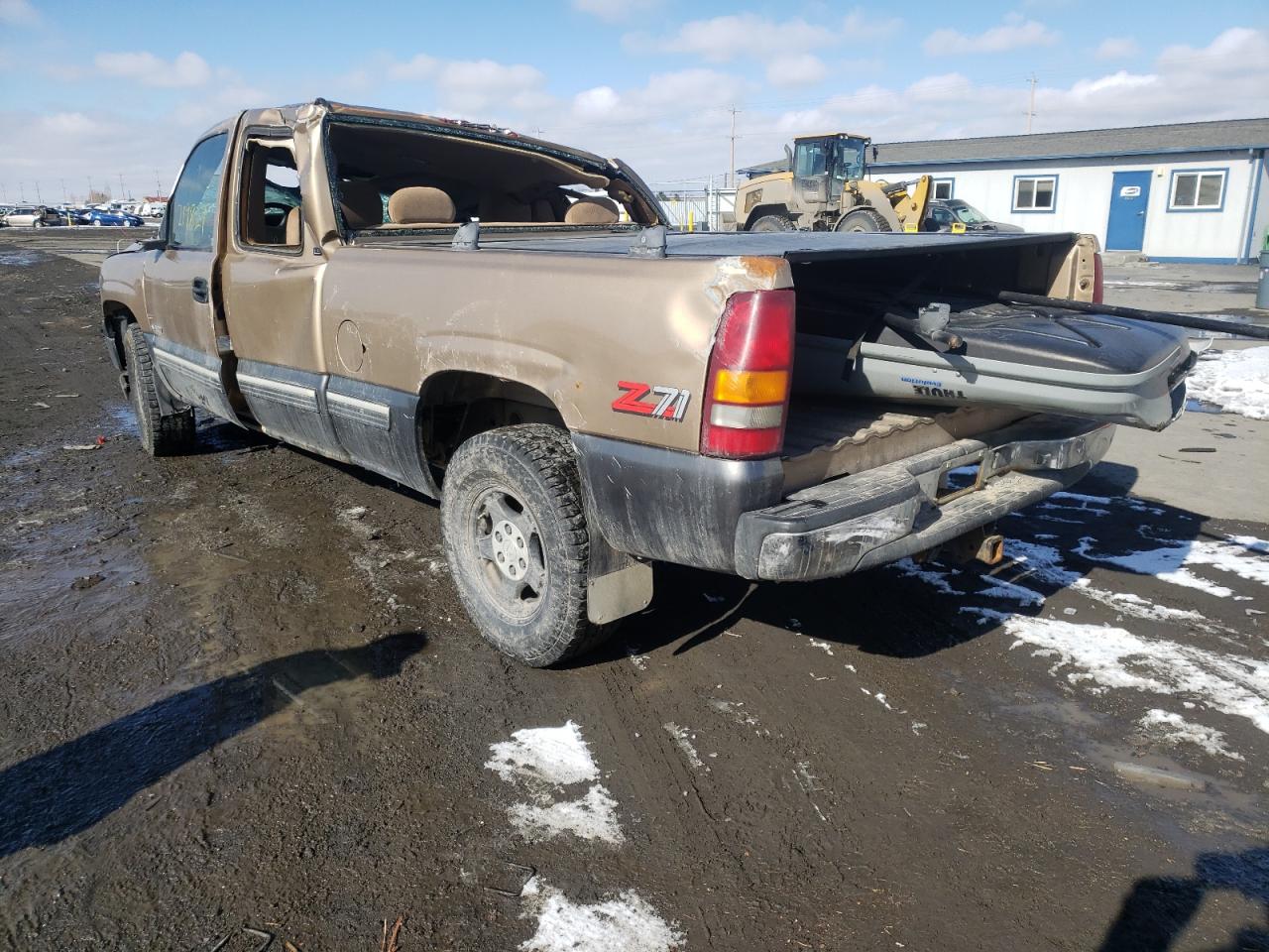Photo 3 from auction – 2000 CHEVROLET SILVERADO with VIN 1GCEK19T4YZ221787