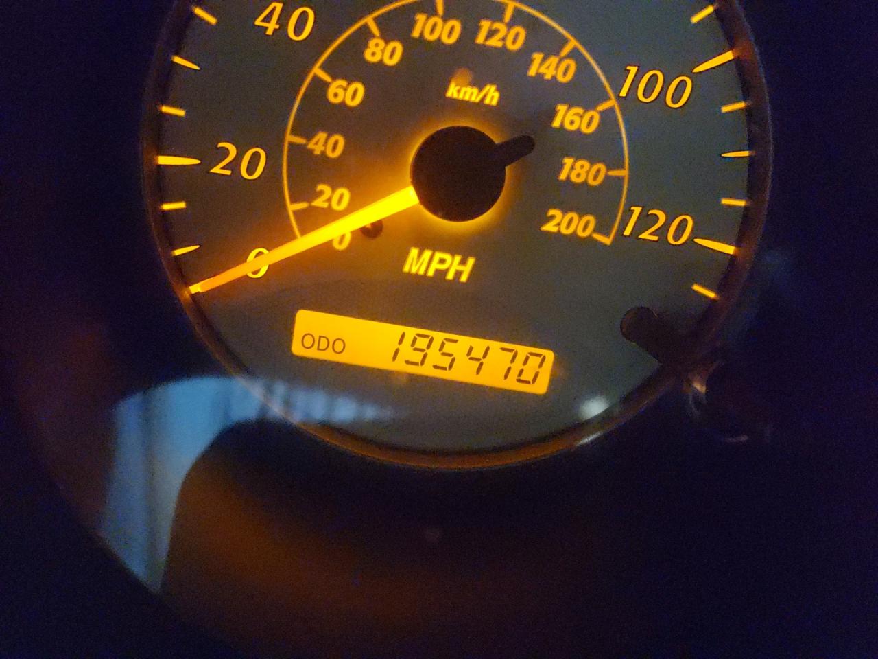 Photo 8 from auction – 2001 TOYOTA RAV4 with VIN JTEHH20V210087724