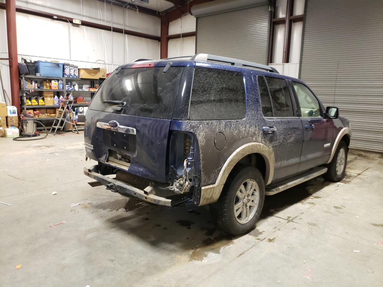 Photo 4 from auction – 2008 FORD EXPLORER E with VIN 1FMEU74E78UA36745