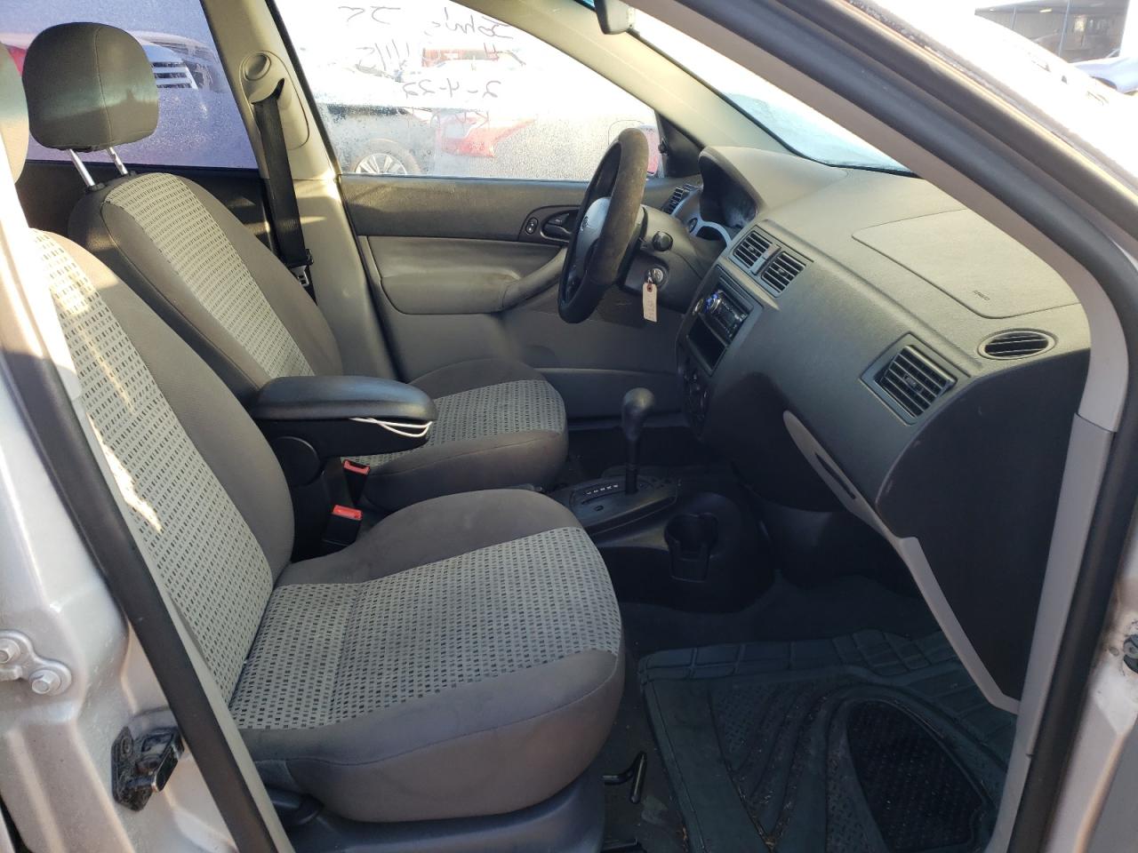 Photo 5 from auction – 2007 FORD FOCUS ZX4 with VIN 1FAFP34N47W258810