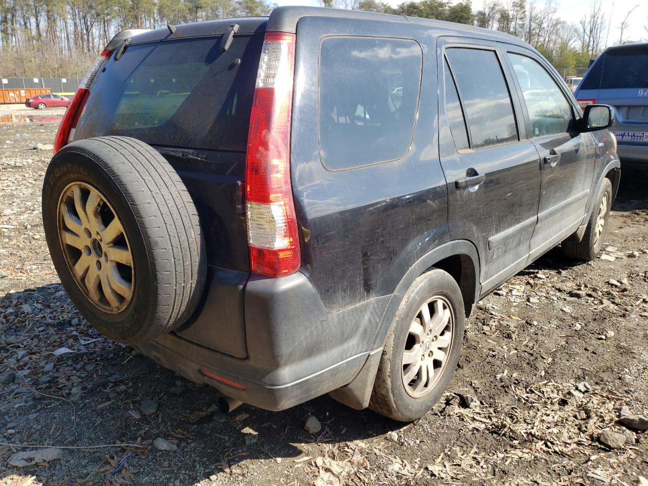 Photo 4 from auction – 2005 HONDA CR-V EX with VIN SHSRD78885U303155