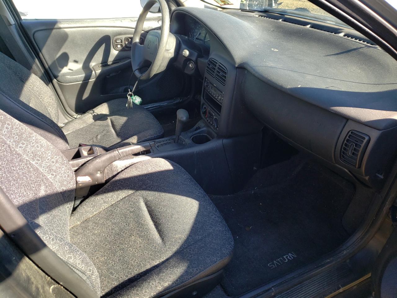 Photo 5 from auction – 2002 SATURN SL1 with VIN 1G8ZH54852Z100987