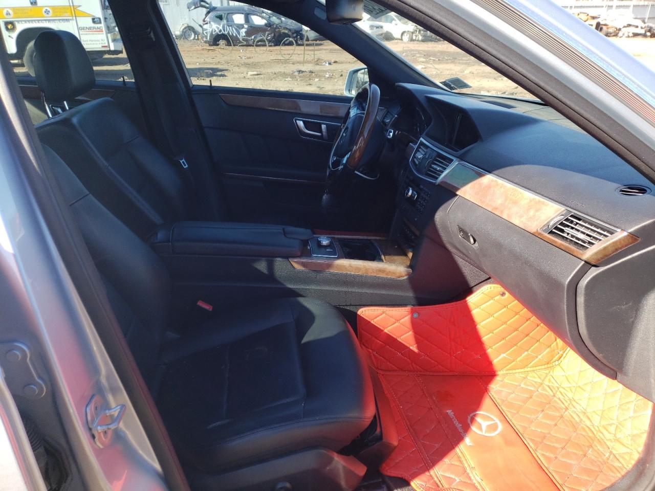 Photo 5 from auction – 2013 MERCEDES-BENZ E-CLASS E3 with VIN WDDHF5KB1DA700967