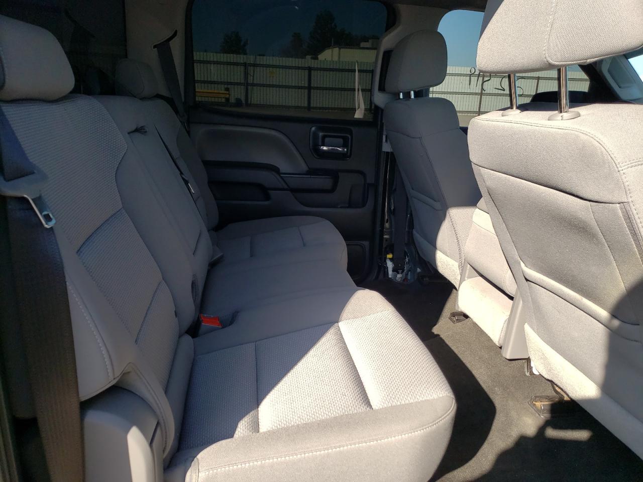 Photo 6 from auction – 2018 CHEVROLET SILVERADO with VIN 3GCPCPEC4JG371189