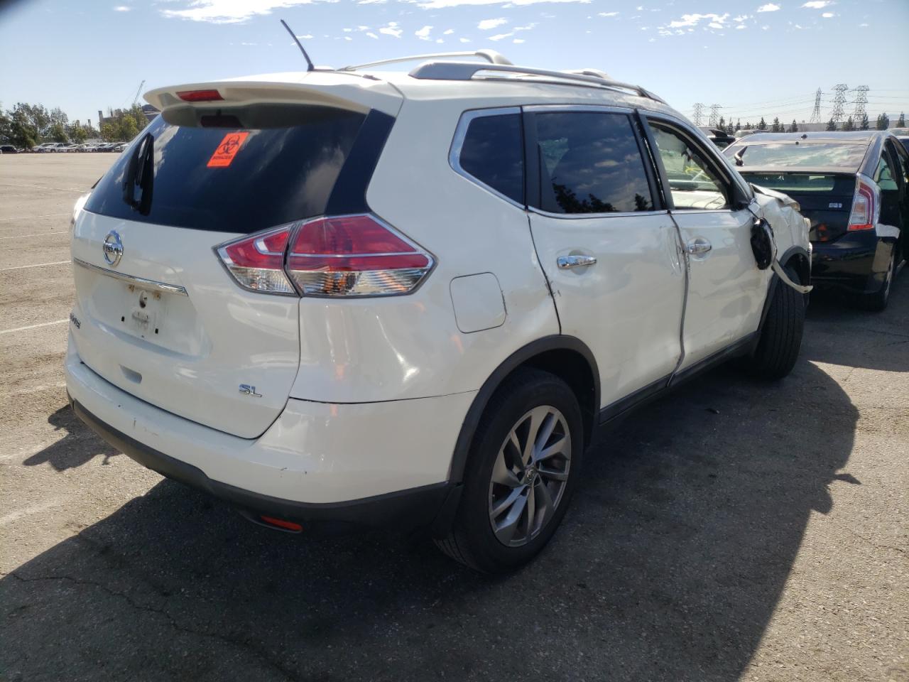 Photo 4 from auction – 2015 NISSAN ROGUE S with VIN 5N1AT2MT7FC861108