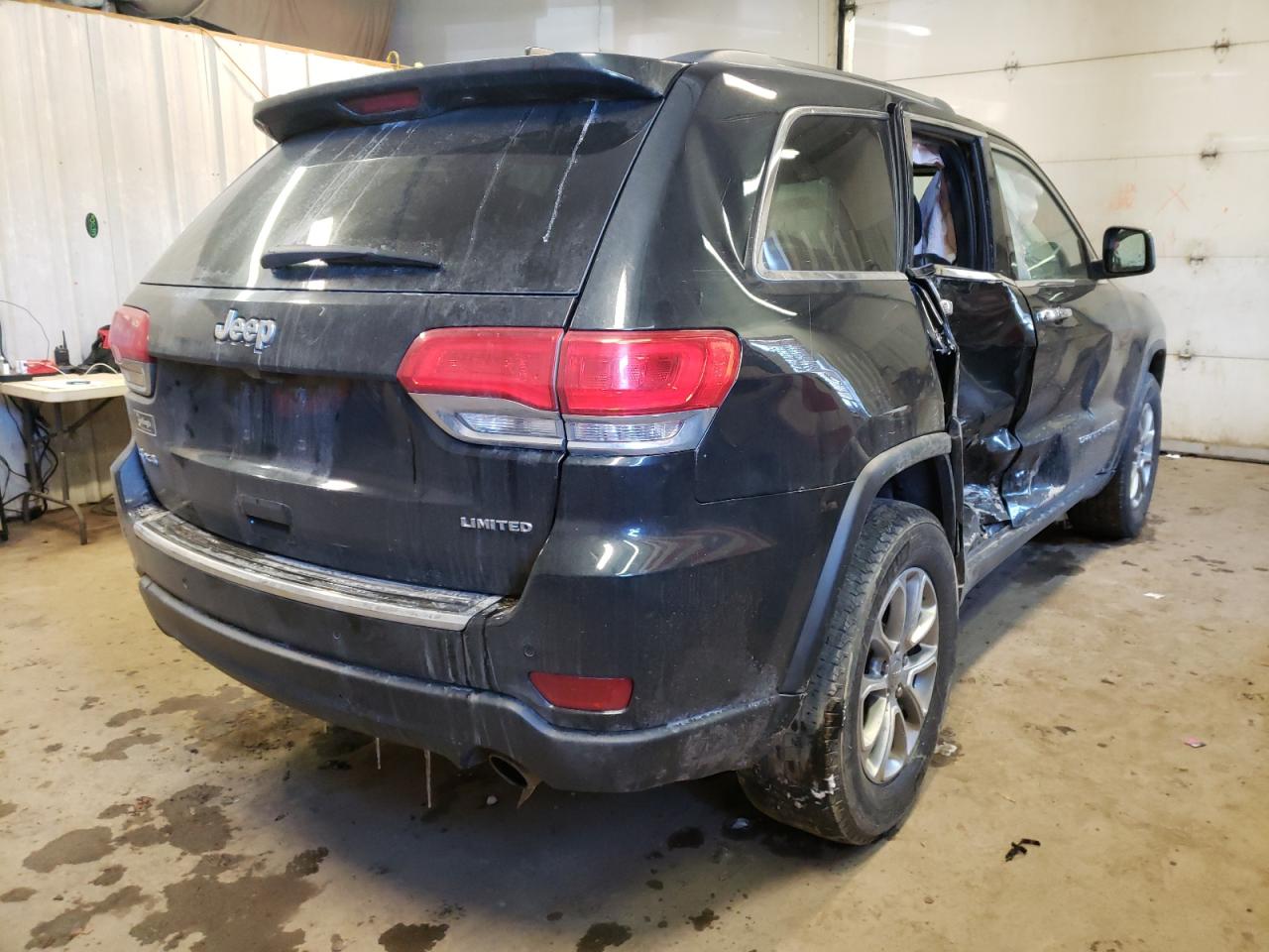 Photo 4 from auction – 2015 JEEP GRAND CHER with VIN 1C4RJFBG5FC121938