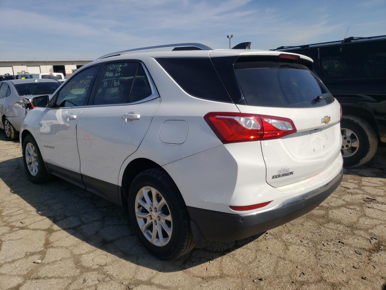 Photo 3 from auction – 2018 CHEVROLET EQUINOX LT with VIN 2GNAXJEV9J6130160