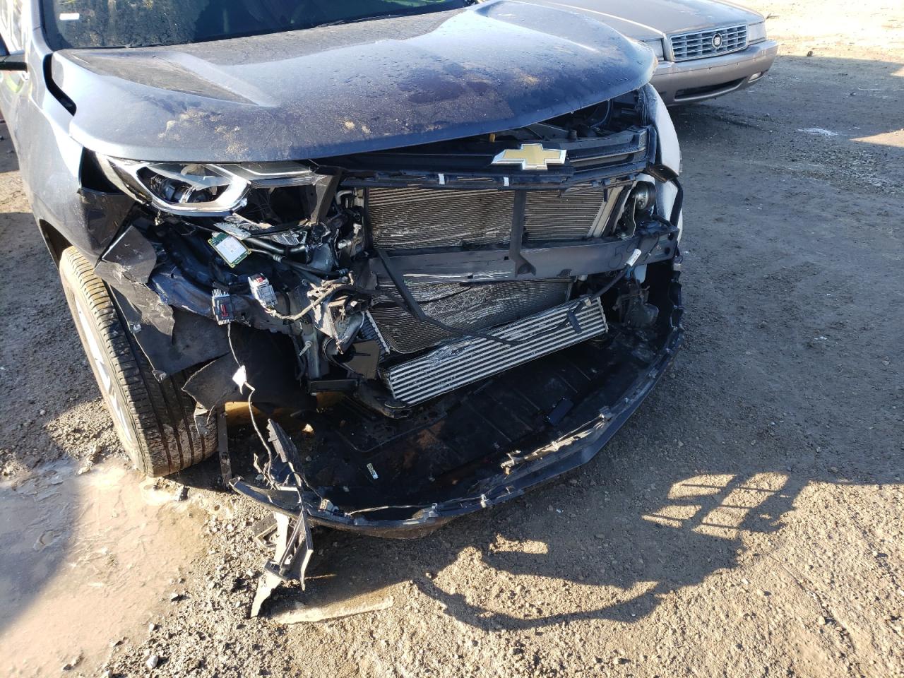 Photo 9 from auction – 2018 CHEVROLET EQUINOX LT with VIN 3GNAXJEV5JL330416