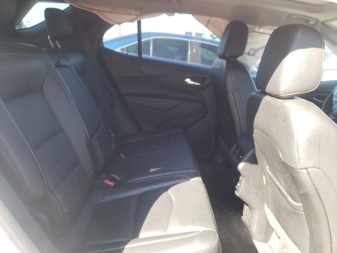 Photo 6 from auction – 2018 CHEVROLET EQUINOX PR with VIN 2GNAXNEX0J6285933