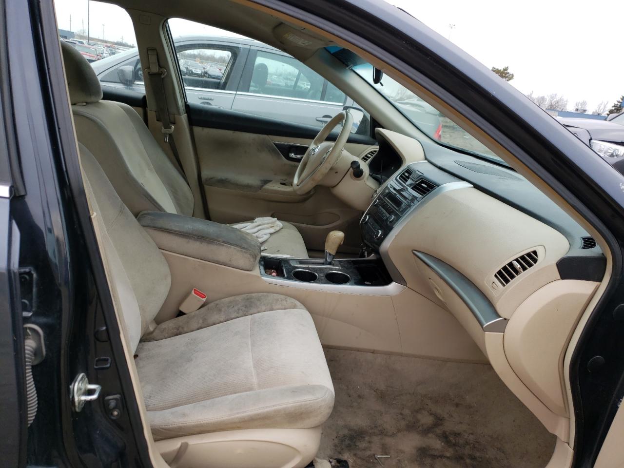 Photo 5 from auction – 2013 NISSAN ALTIMA 2.5 with VIN 1N4AL3AP0DC296883