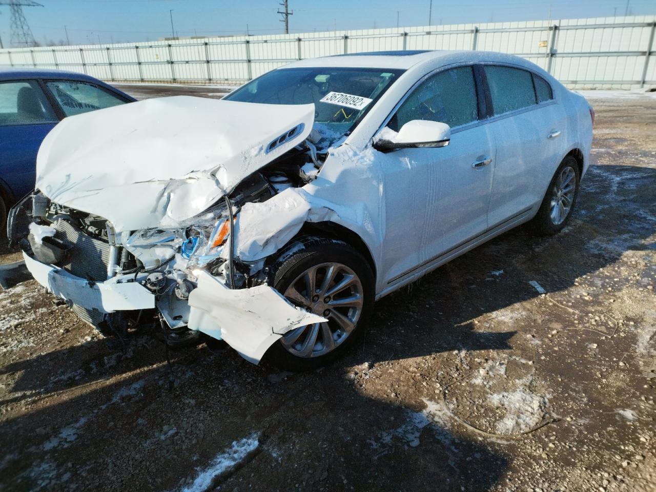 Photo 2 from auction – 2016 BUICK LACROSSE with VIN 1G4GB5G36GF225886
