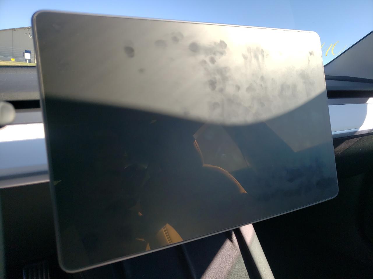 Photo 8 from auction – 2021 TESLA MODEL 3 with VIN 5YJ3E1EAXMF085894