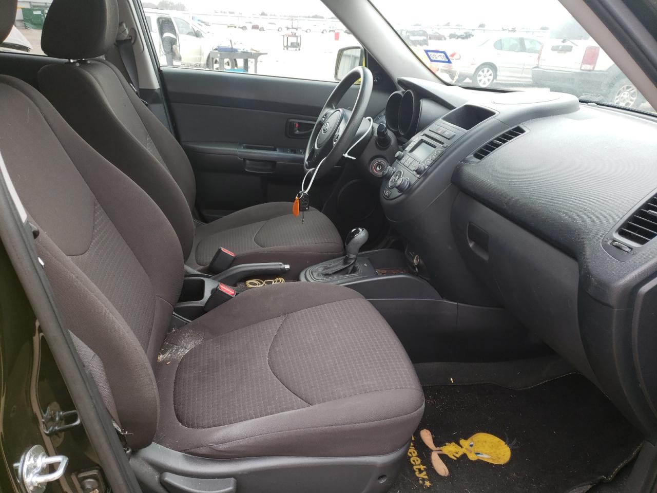 Photo 5 from auction – 2012 KIA SOUL with VIN KNDJT2A55C7362113