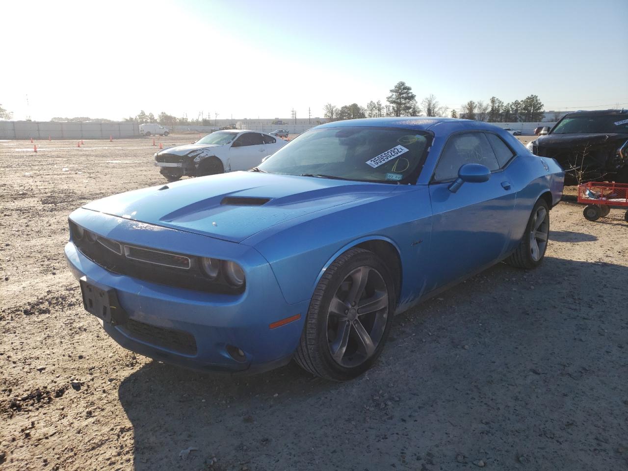 Photo 2 from auction – 2016 DODGE CHALLENGER with VIN 2C3CDZBT6GH119842