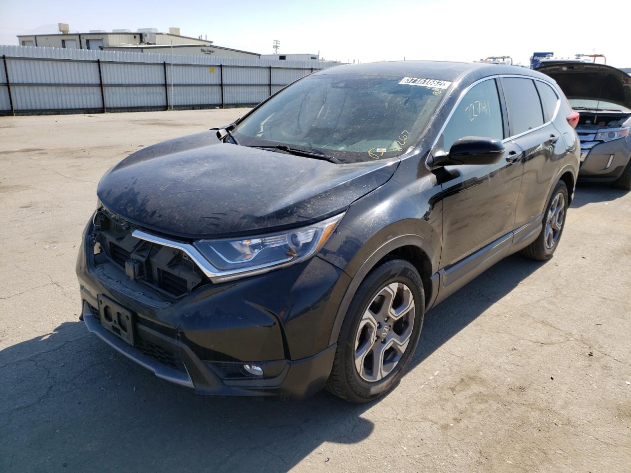 Photo 2 from auction – 2017 HONDA CR-V EX with VIN 7FARW1H55HE008267