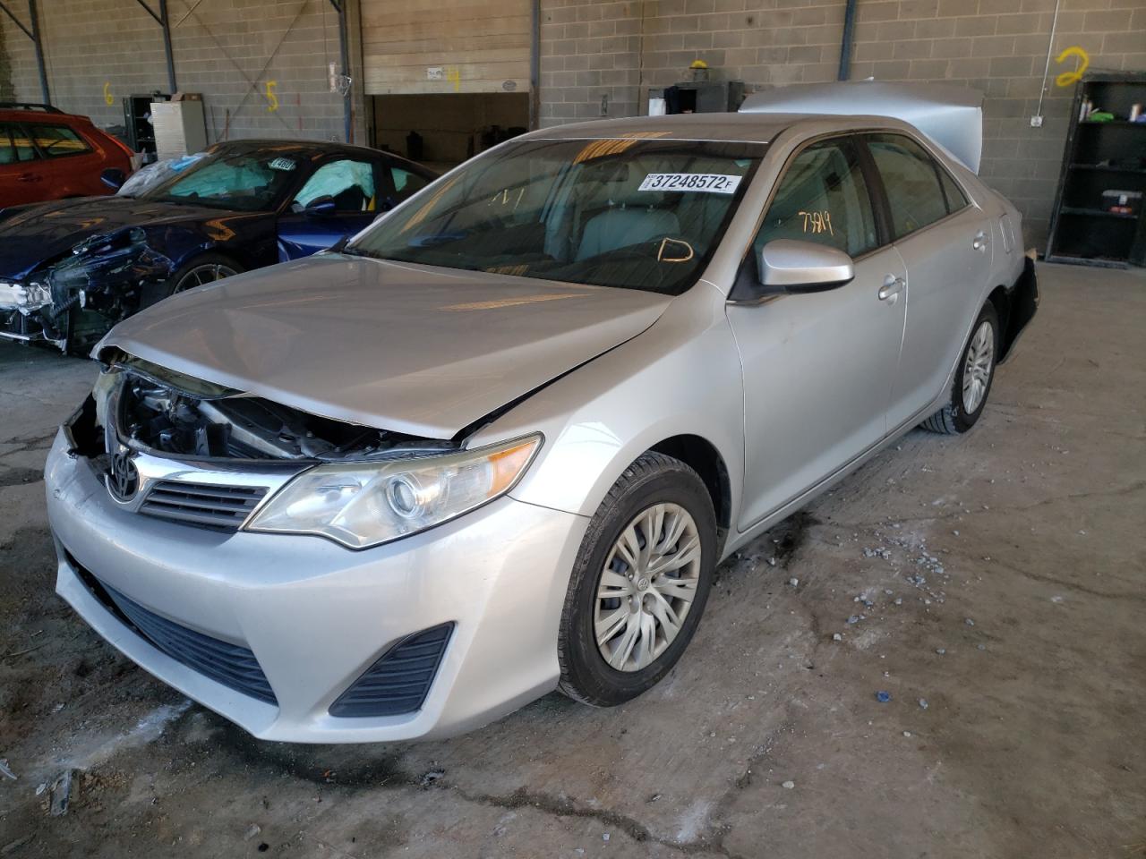 Photo 2 from auction – 2014 TOYOTA CAMRY L with VIN 4T1BF1FK1EU859924