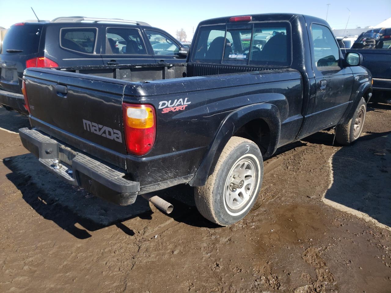 Photo 4 from auction – 2003 MAZDA B3000 with VIN 4F4YR12U13TM20570