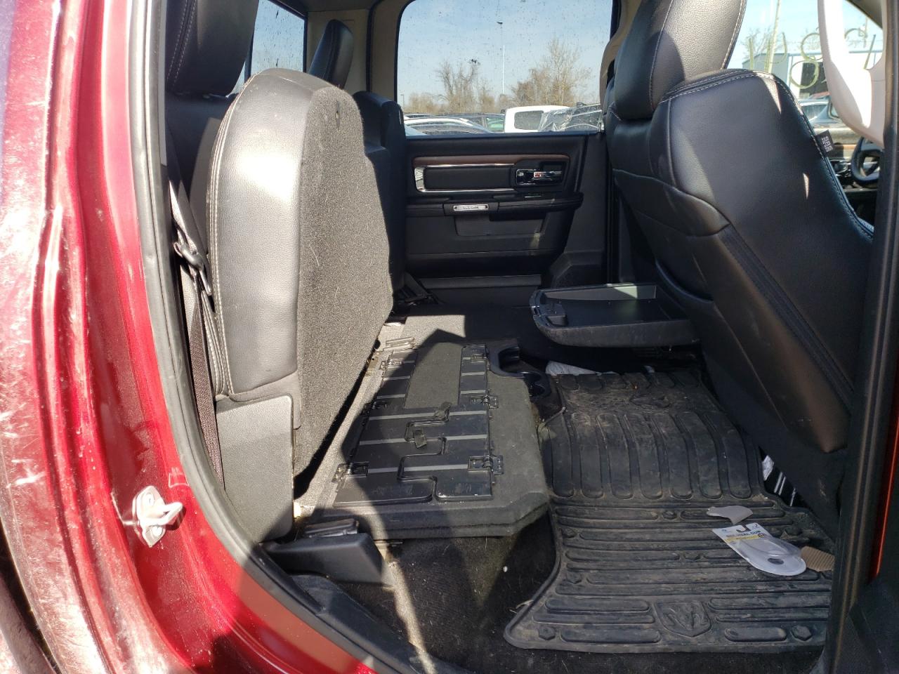 Photo 6 from auction – 2017 RAM 1500 LARAM with VIN 1C6RR7NT1HS863003