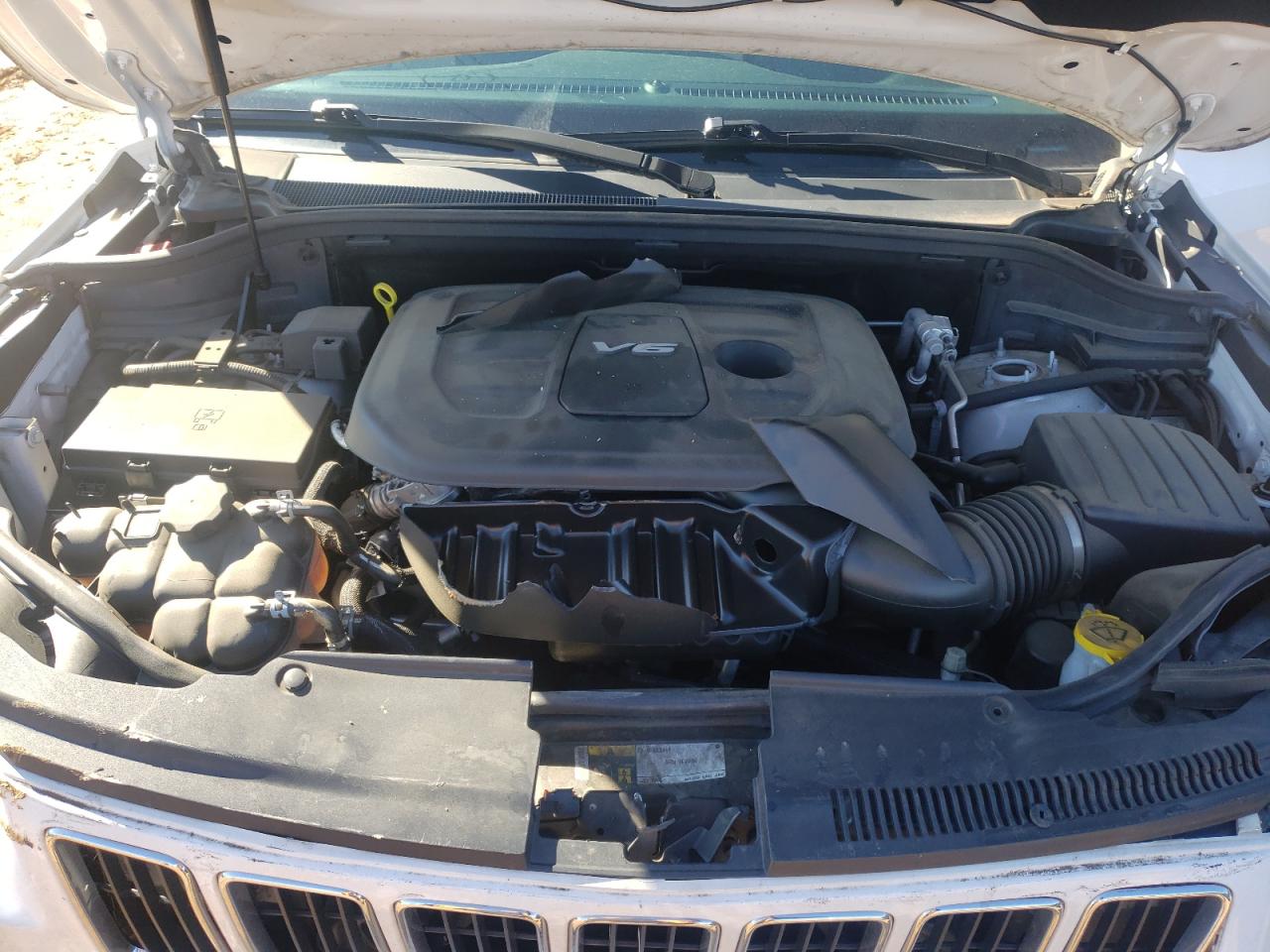 Photo 7 from auction – 2016 JEEP GRAND CHER with VIN 1C4RJFAG9GC438768