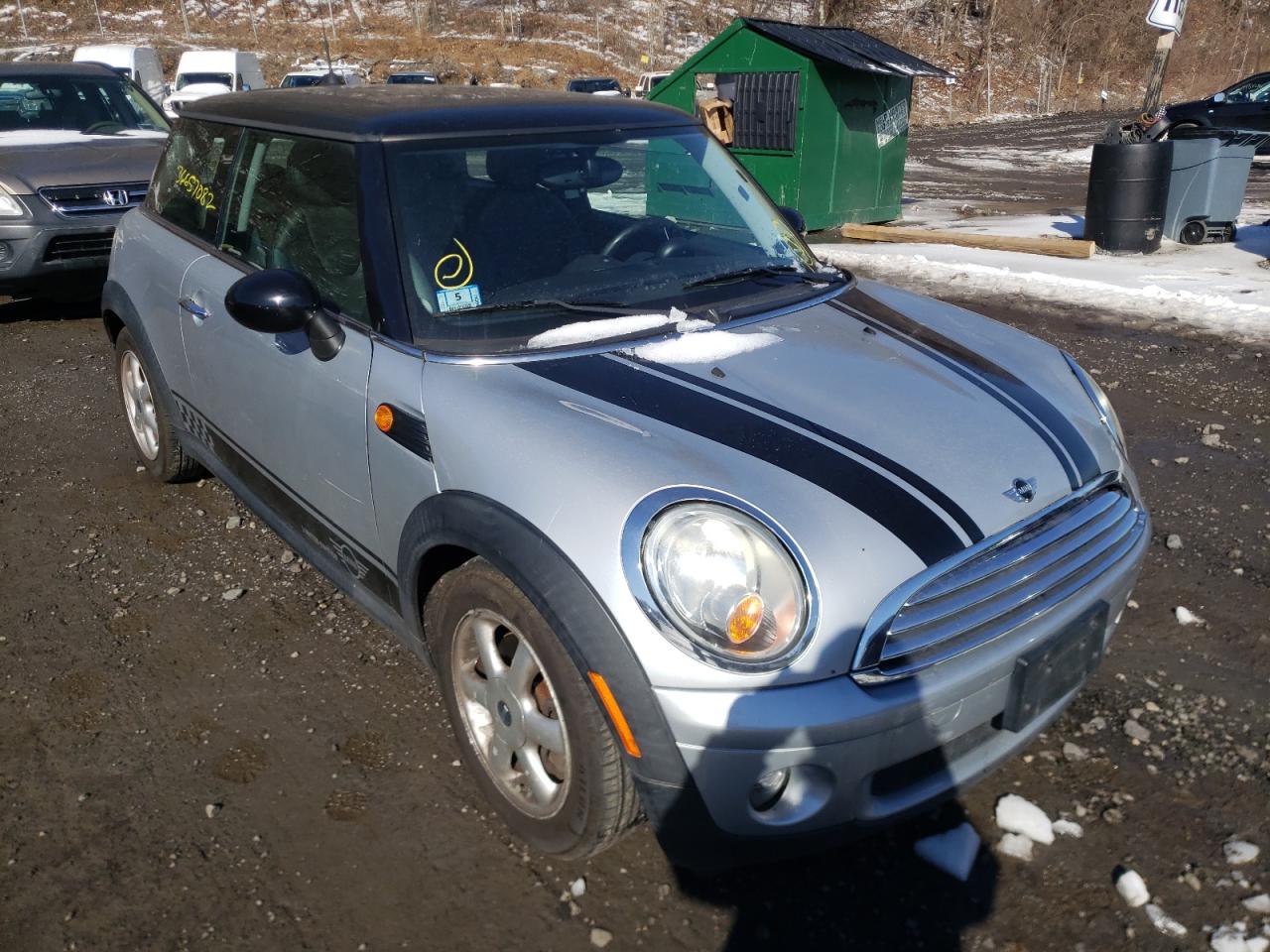 MINI COOPER 2008 with VIN WMWMF335X8TT63034 - Photo from auction