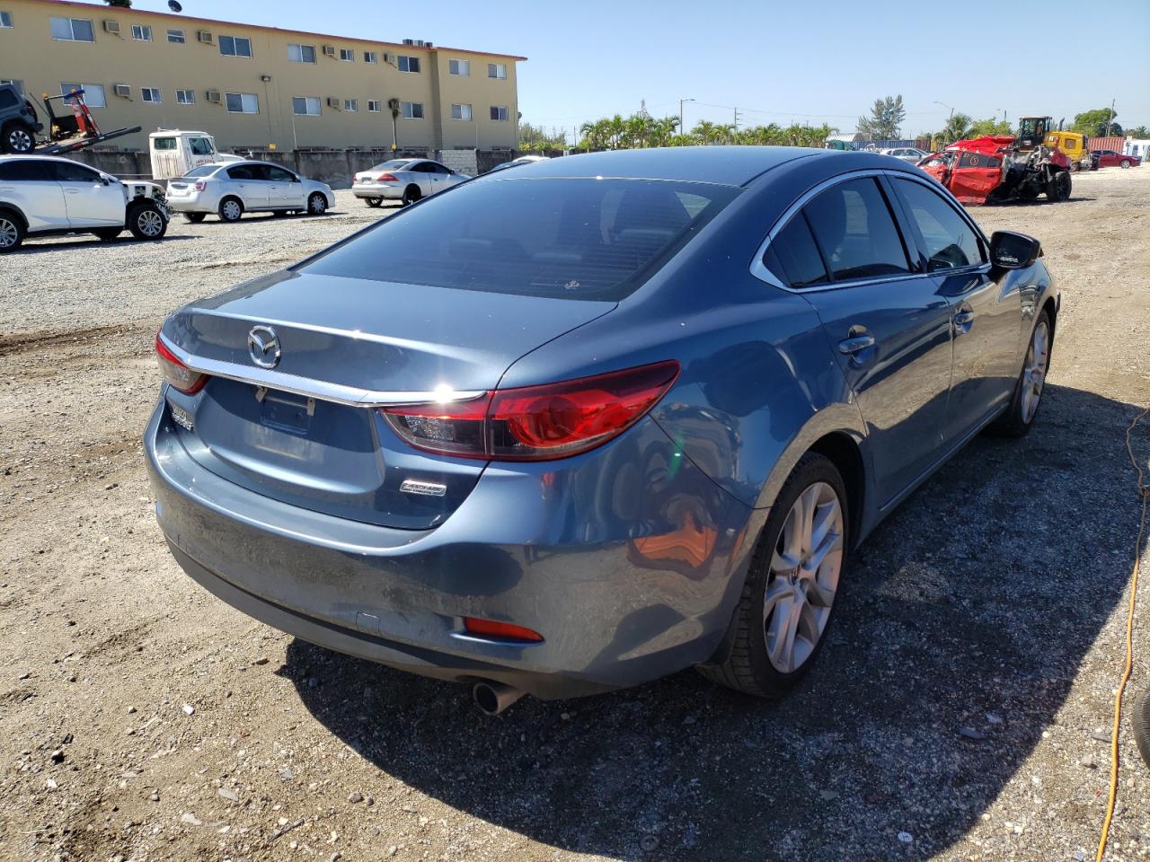 Photo 4 from auction – 2017 MAZDA 6 TOURING with VIN JM1GL1V54H1141675