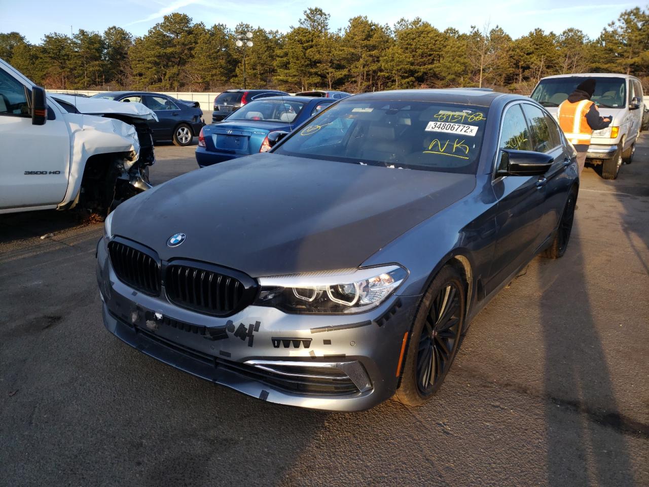 Photo 2 from auction – 2019 BMW 540 XI with VIN WBAJE7C55KG893182