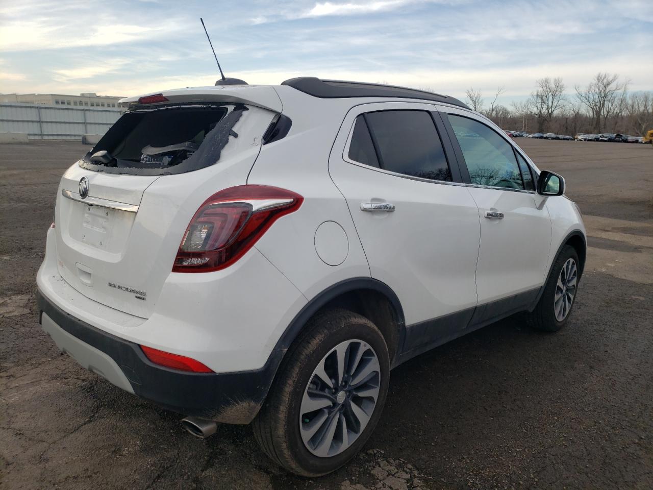 Photo 4 from auction – 2021 BUICK ENCORE PRE with VIN KL4CJESM7MB376920