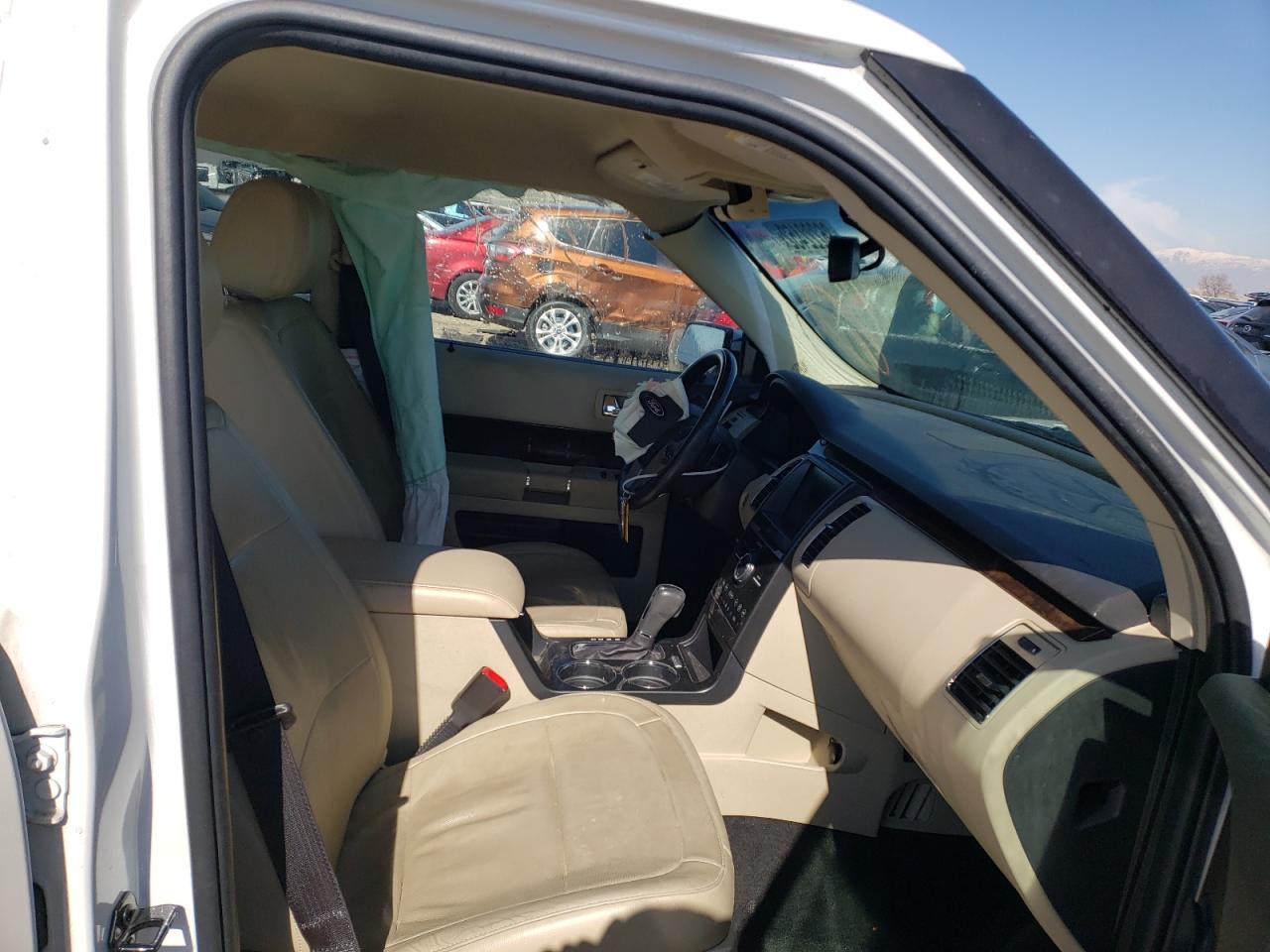 Photo 5 from auction – 2014 FORD FLEX LIMIT with VIN 2FMHK6DT4EBD10450