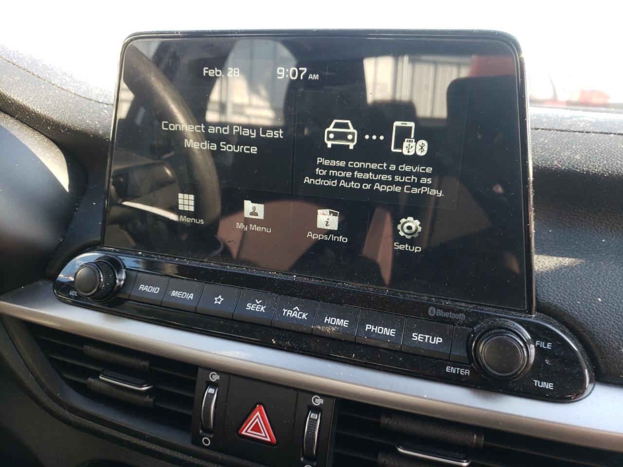 Photo 9 from auction – 2019 KIA FORTE FE with VIN 3KPF24AD3KE045800