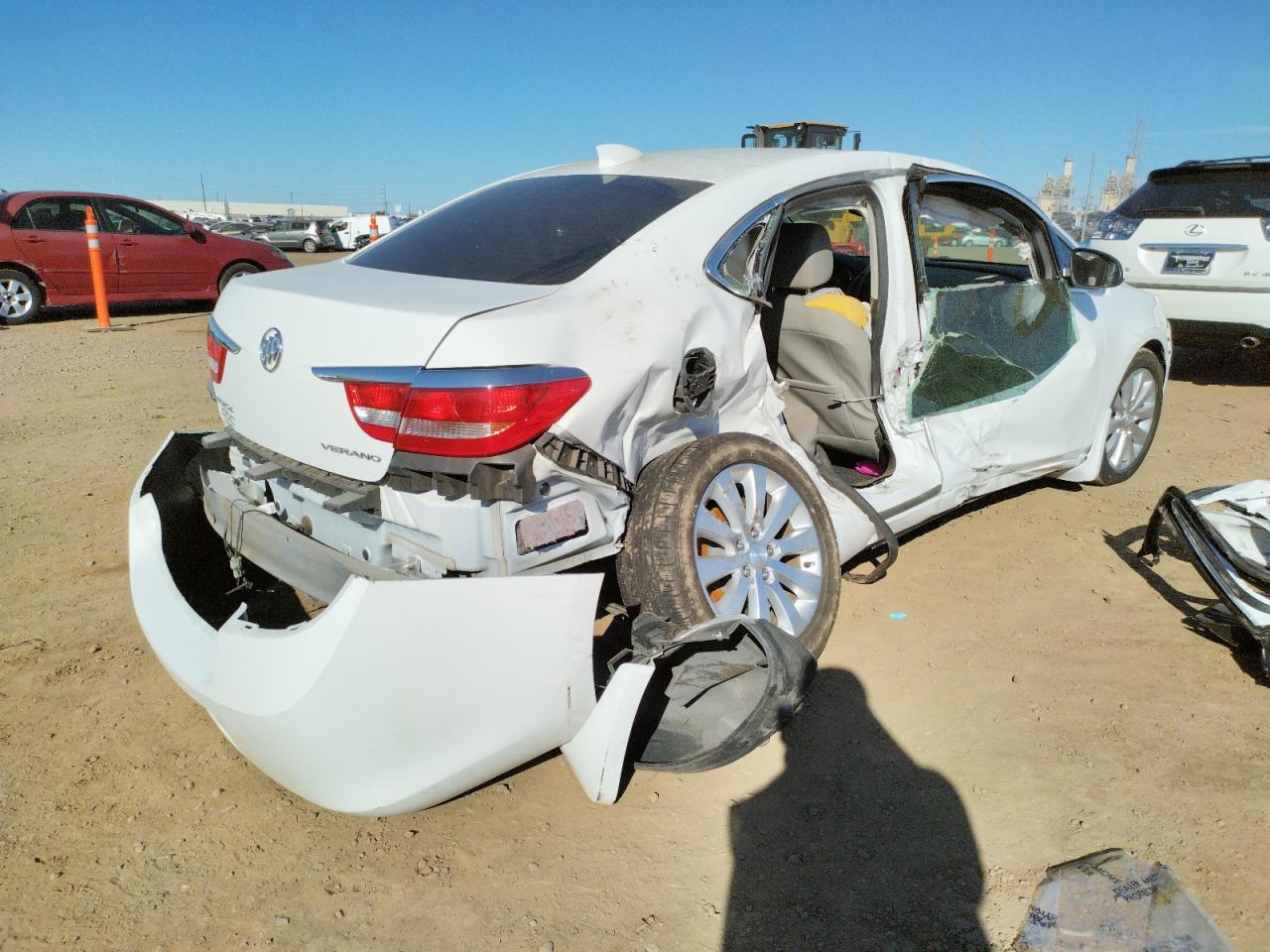 Photo 4 from auction – 2016 BUICK VERANO with VIN 1G4PP5SK1G4152163