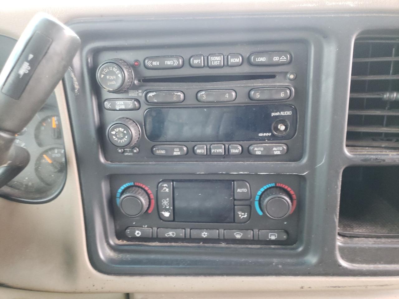 Photo 9 from auction – 2003 GMC YUKON with VIN 1GKEK13Z13J174646
