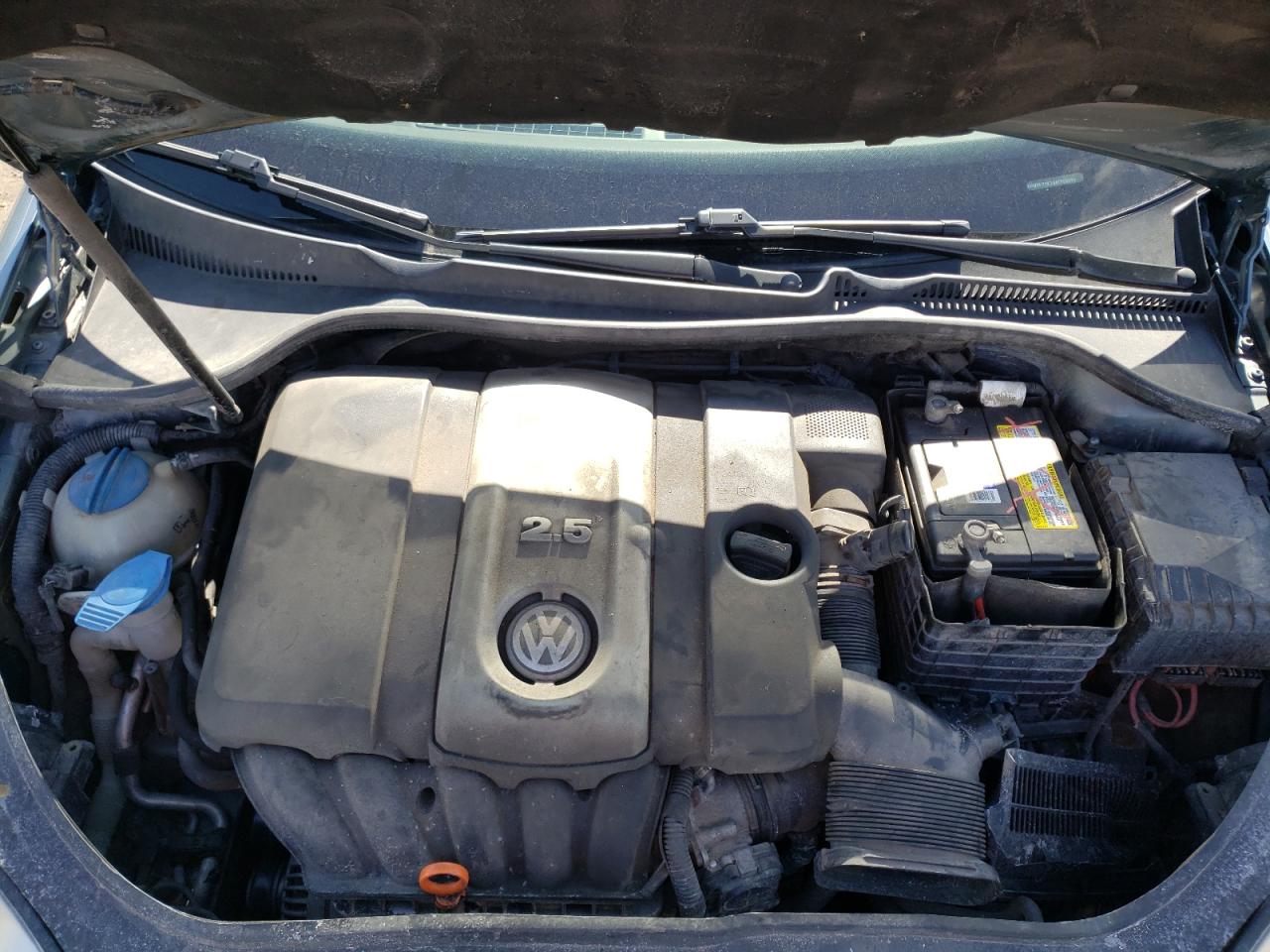 Photo 7 from auction – 2006 VOLKSWAGEN JETTA 2.5 with VIN 3VWSF71K26M755976