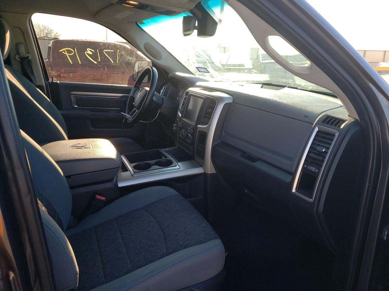 Photo 5 from auction – 2015 RAM 1500 SLT with VIN 1C6RR6LT5FS604847