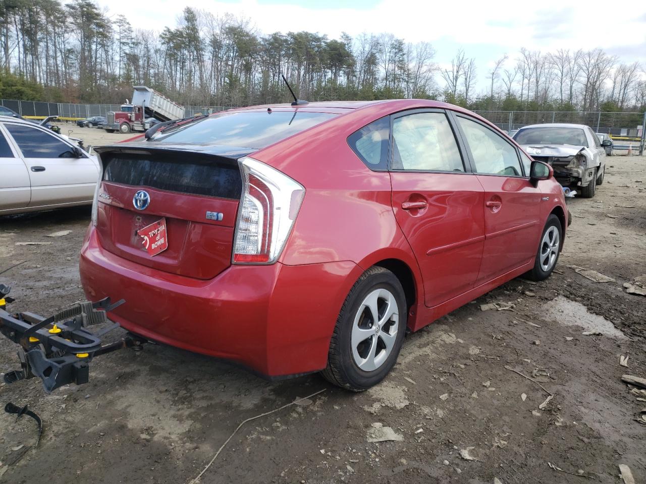 Photo 4 from auction – 2015 TOYOTA PRIUS with VIN JTDKN3DU1F1879925