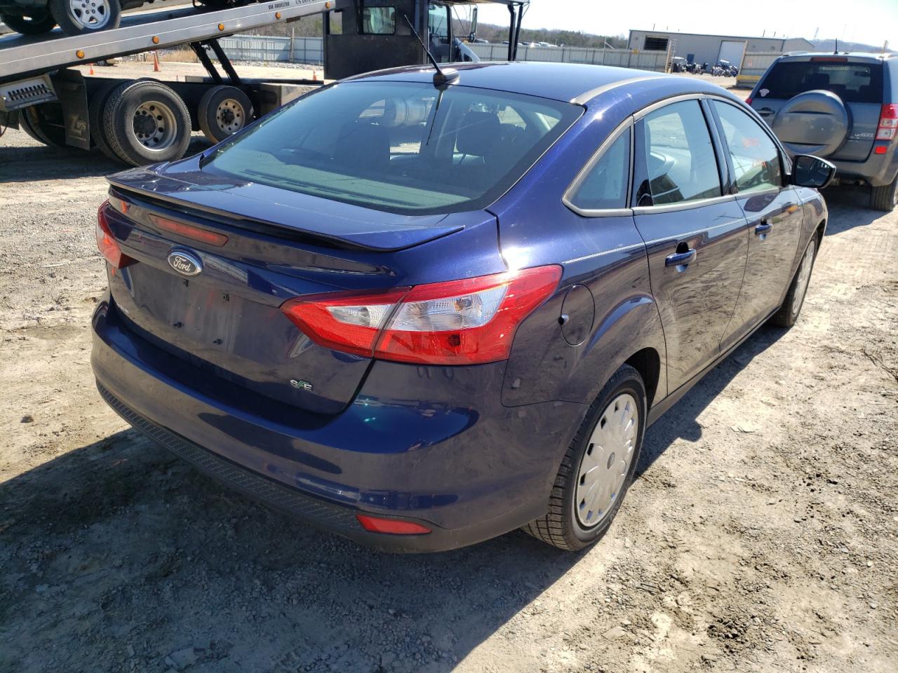 Photo 4 from auction – 2012 FORD FOCUS SE with VIN 1FAHP3F28CL126799