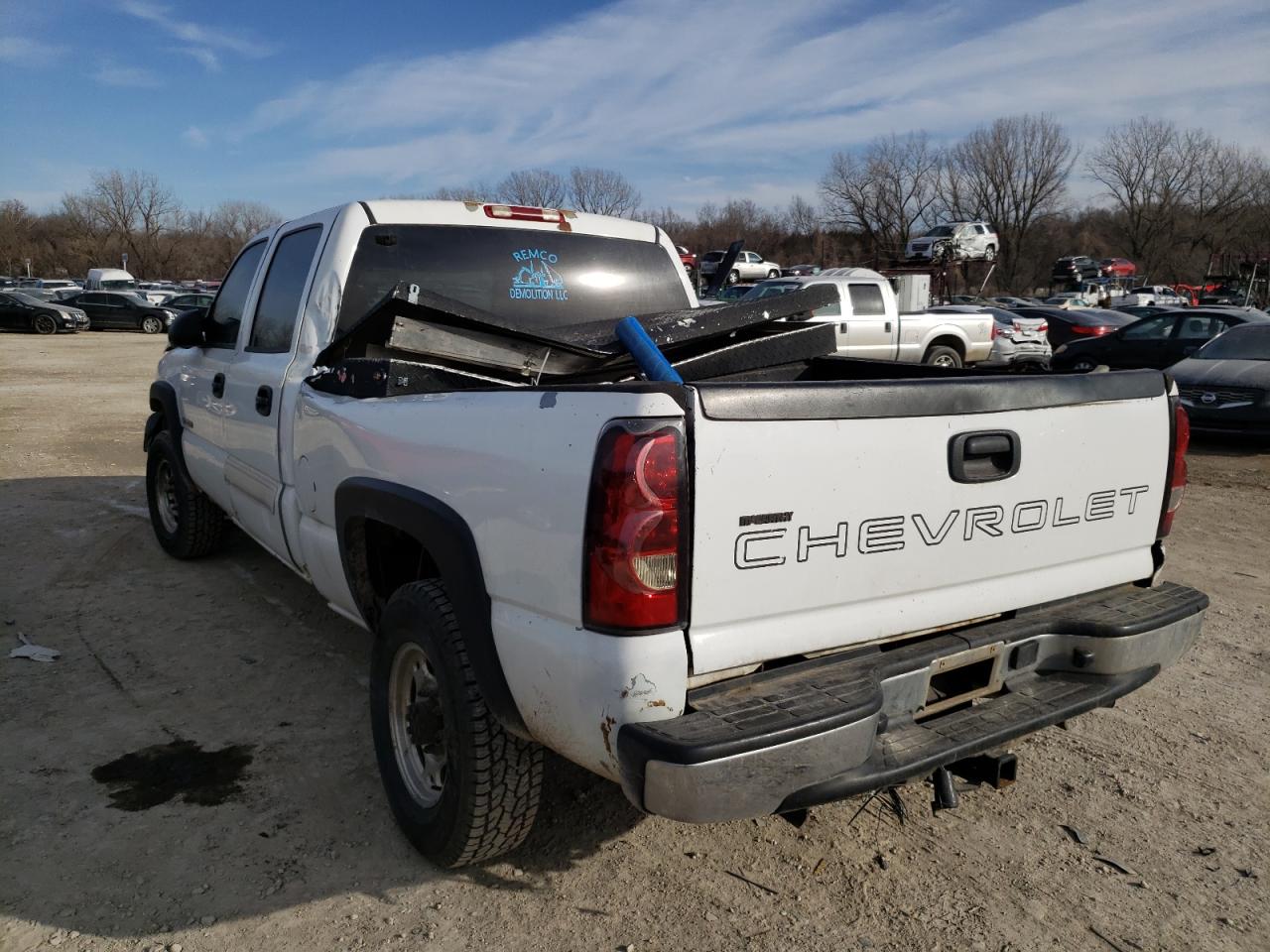 Photo 3 from auction – 2005 CHEVROLET SILVERADO with VIN 1GCHC23205F961575