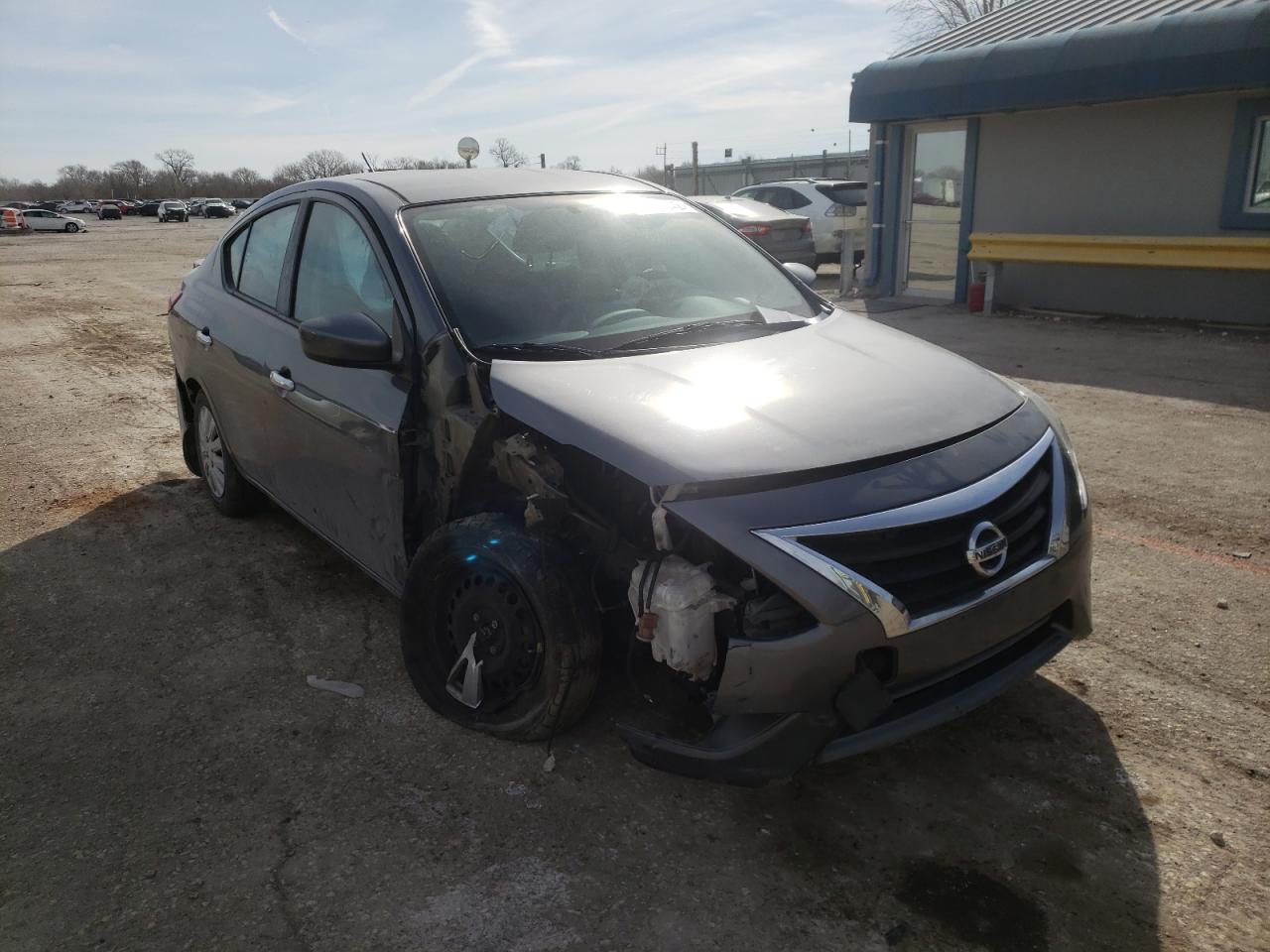 NISSAN VERSA S 2016 with VIN 3N1CN7AP5GL871740 - Photo from auction