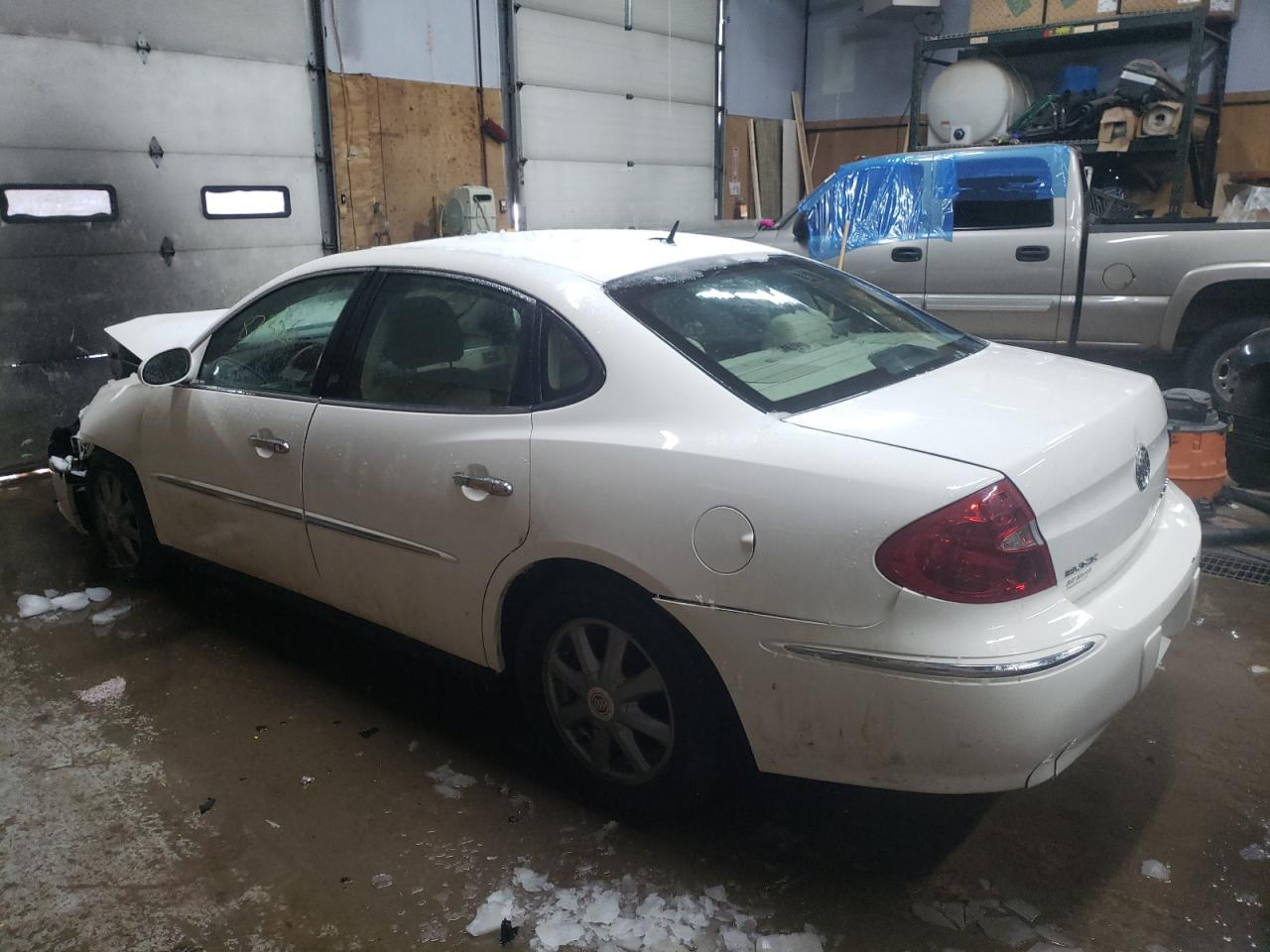 Zdjęcie 3 z aukcji – 2009 BUICK LACROSSE C z VIN 2G4WC582391130873