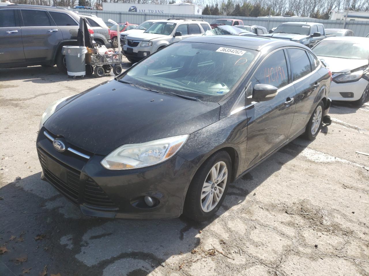 Photo 2 from auction – 2012 FORD FOCUS SEL with VIN 1FAHP3H21CL109548
