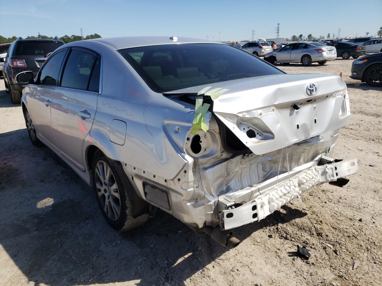 Photo 3 from auction – 2011 TOYOTA AVALON BAS with VIN 4T1BK3DB9BU377174