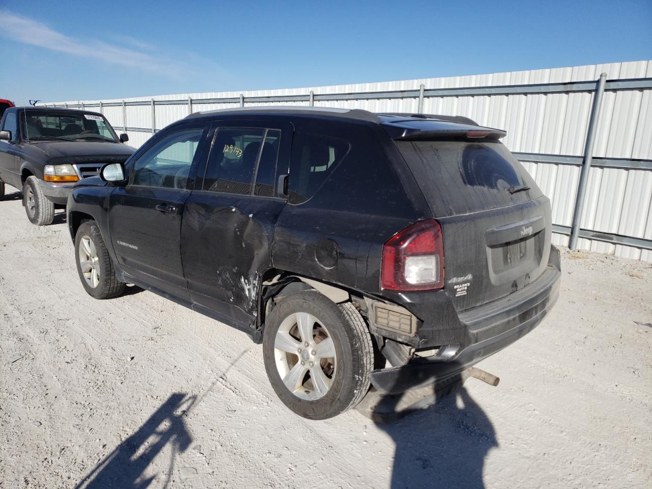 Photo 3 from auction – 2016 JEEP COMPASS SP with VIN 1C4NJDBB4GD549633