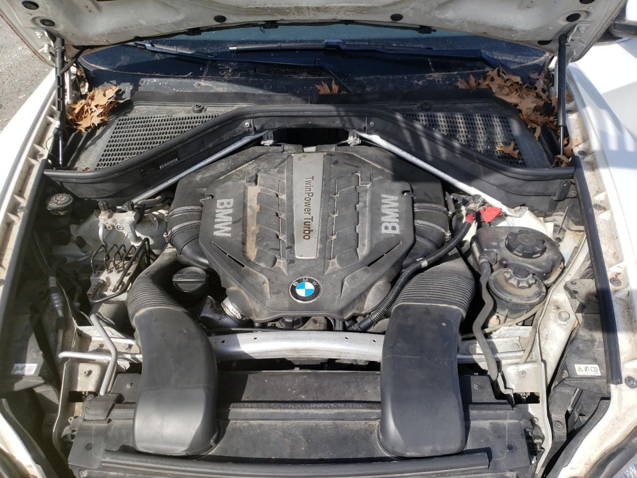 Photo 7 from auction – 2013 BMW X5 XDRIVE5 with VIN 5UXZV8C52D0C15952