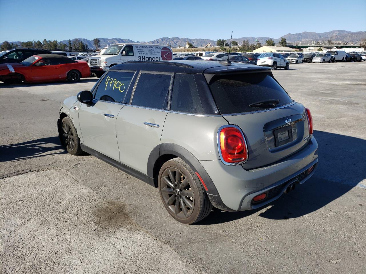 Photo 3 from auction – 2017 MINI COOPER S with VIN WMWXU3C32H2F49547