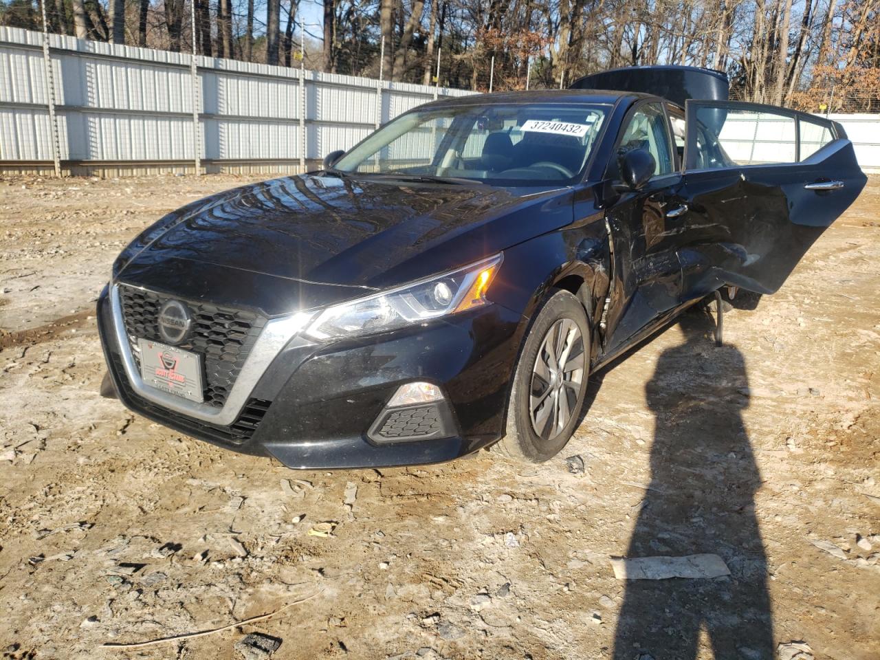 Photo 2 from auction – 2020 NISSAN ALTIMA S with VIN 1N4BL4BV9LC186503