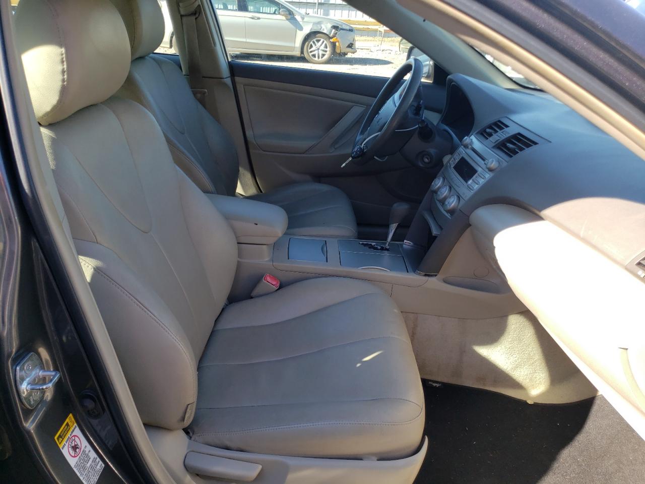 Photo 5 from auction – 2011 TOYOTA CAMRY BASE with VIN 4T1BF3EK5BU192347